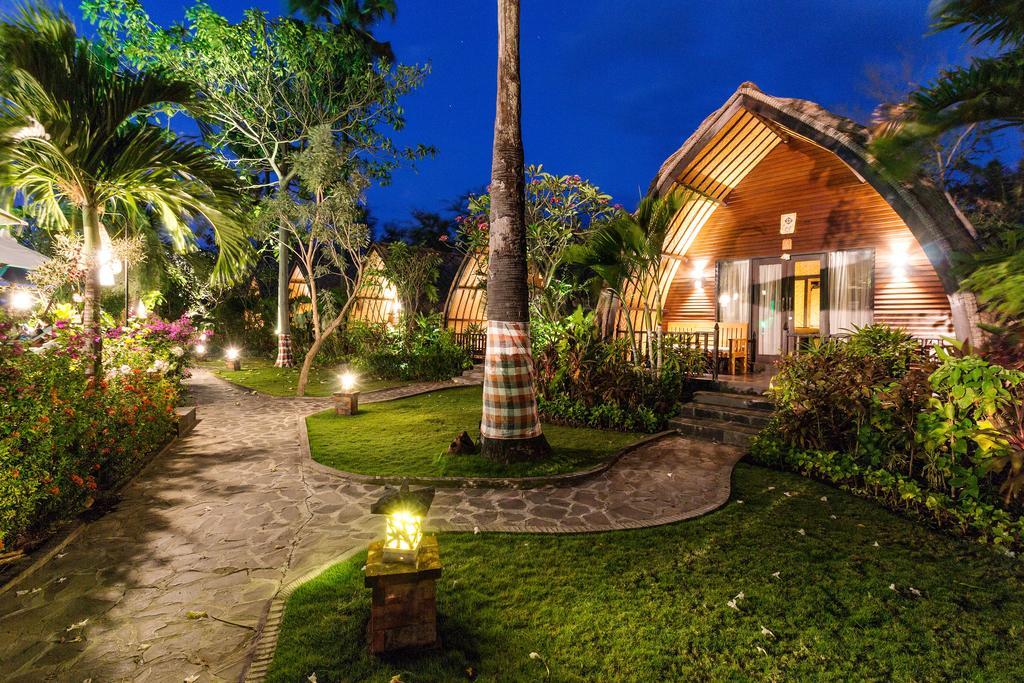 Kinaara Resort & Spa Pemuteran Buitenkant foto